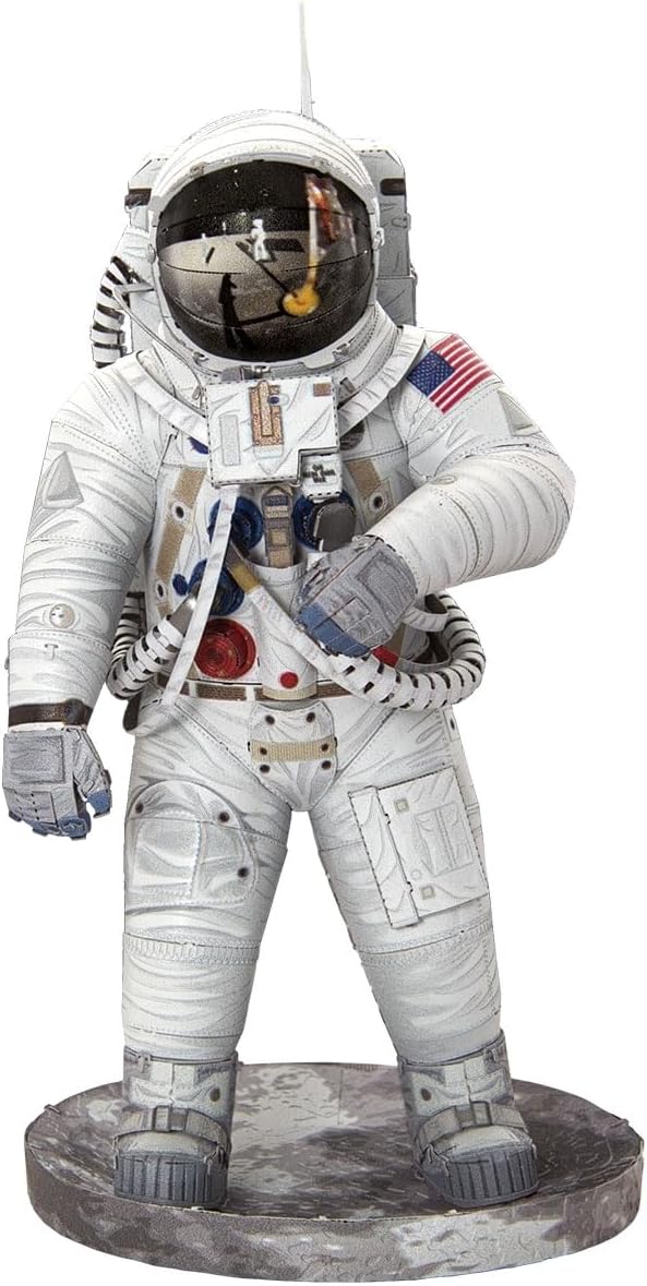Apollo 11 Astronaut - COLOR - Metal Earth