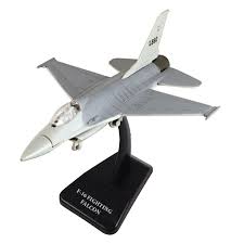 E-Z Build F-16 Fighting Falcon